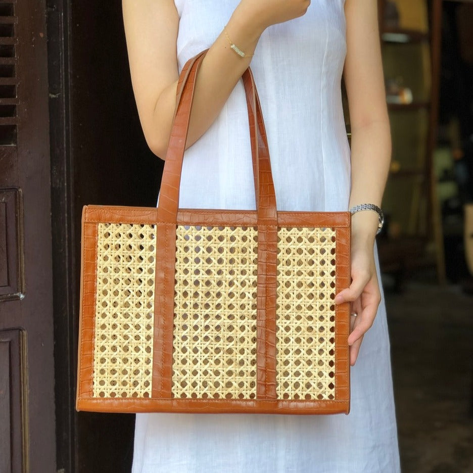 Brown Savannah Bag.