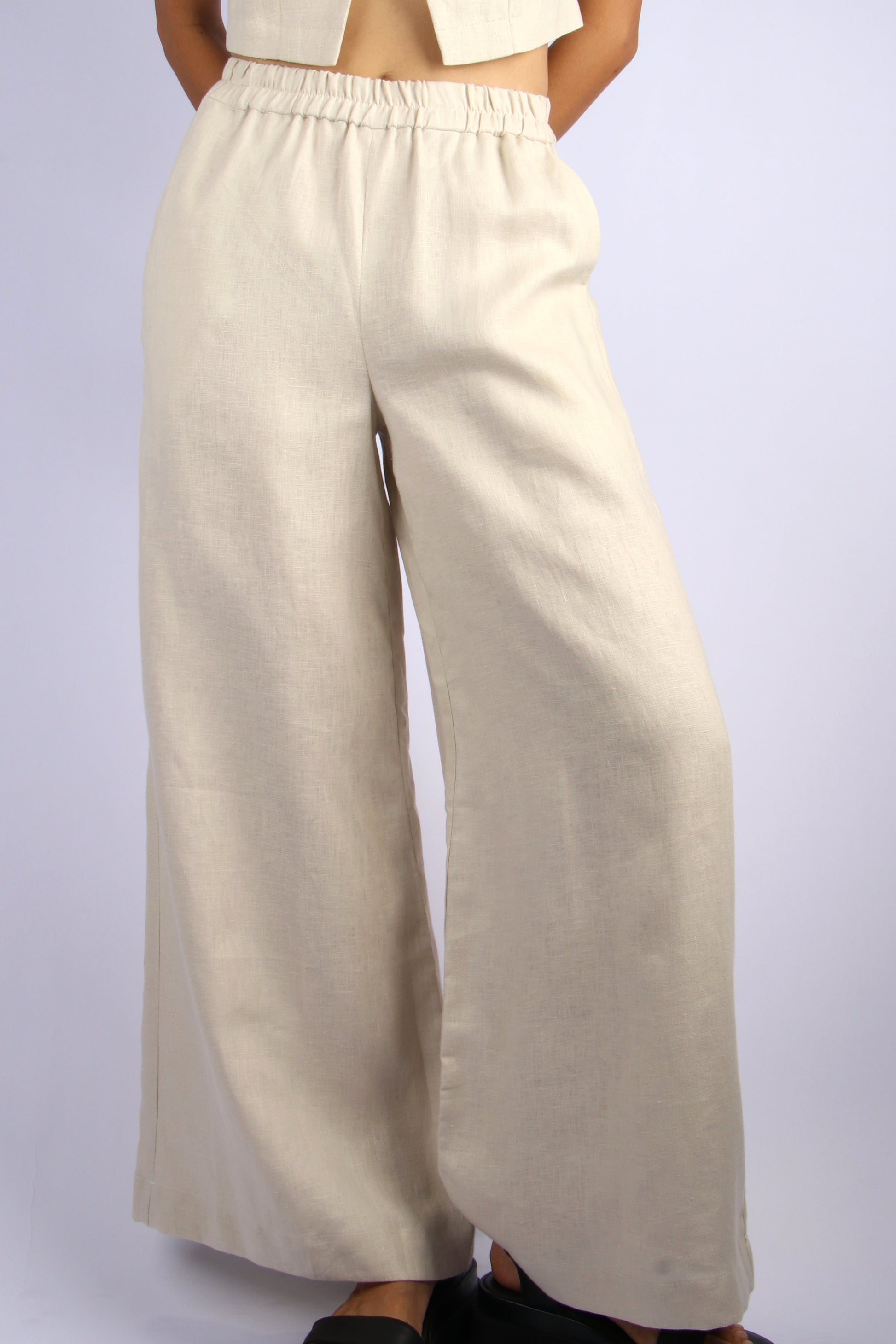 Sienna Flow - Brown Linen Pant.