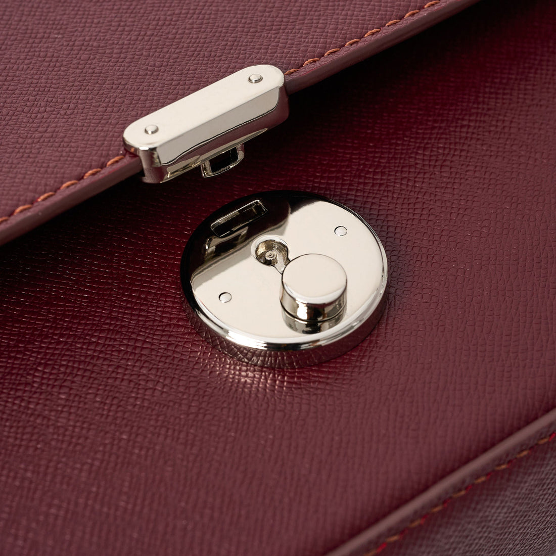 What to watch for when buying a leather bag online: part 2 the hardware