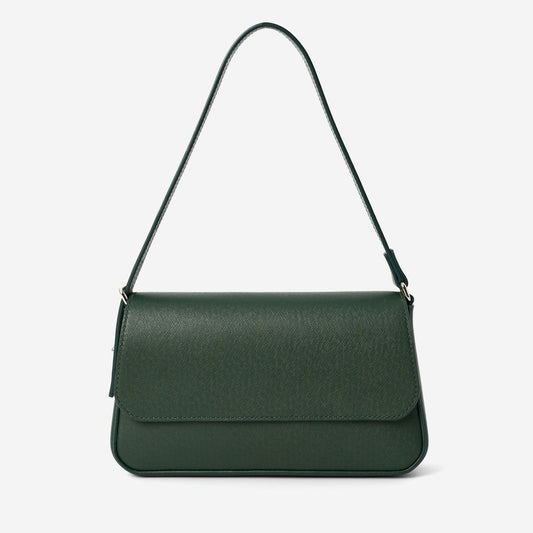 What Should You Wear with a Green Handbag?