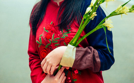 What to Wear to Make a Good Impression for the Lunar New Year? (2026)