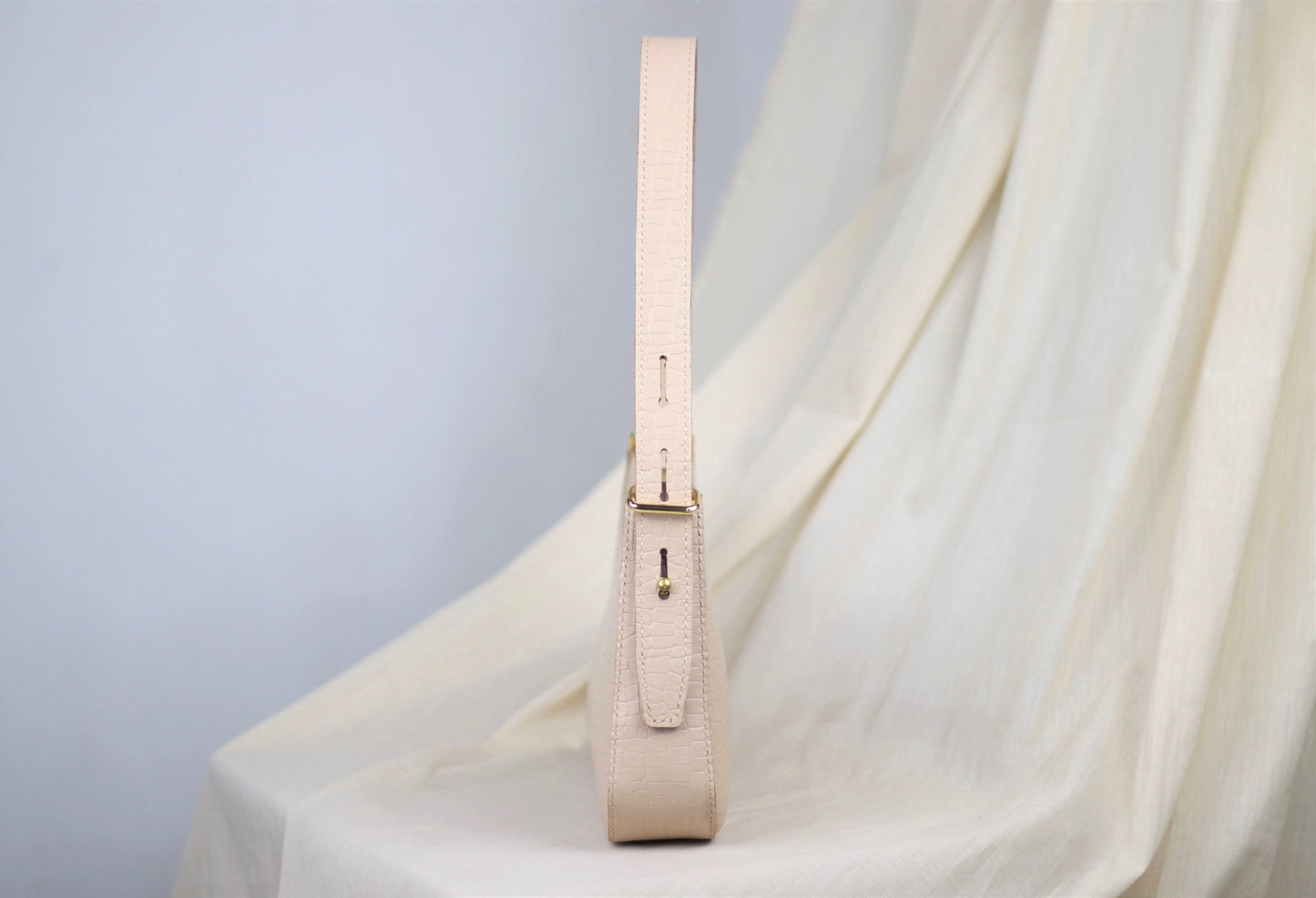 Moon Shadow Crocodile Shoulder Bag - Lilac Beige